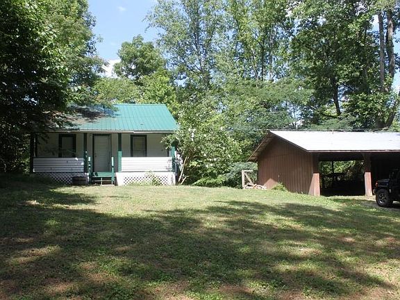 Bay of garage for use of cottage
