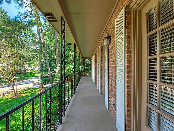 3rd image of 3318 Fawn Creek Dr