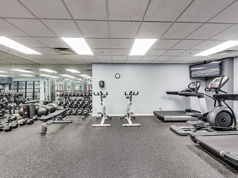 1200 W Monroe St #315 — Photo 15