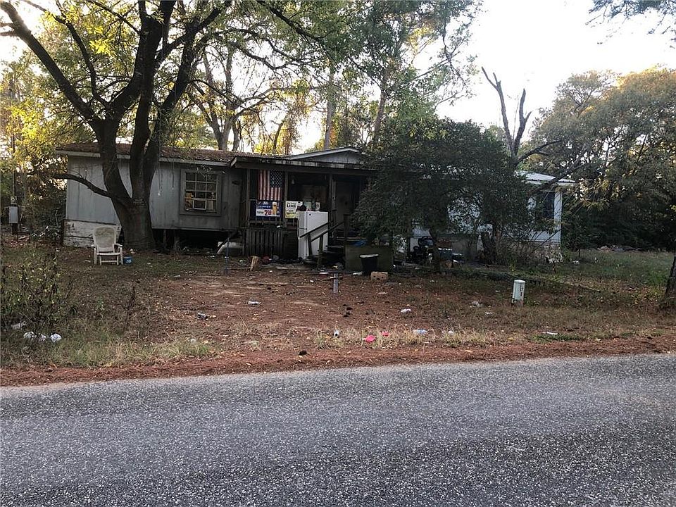 1st image of 114 Plum St