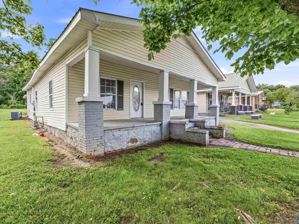 914 Alabama Ave NW, Fort Payne, AL 35967