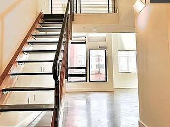 3rd image of 200 Townsend St #13-1103R