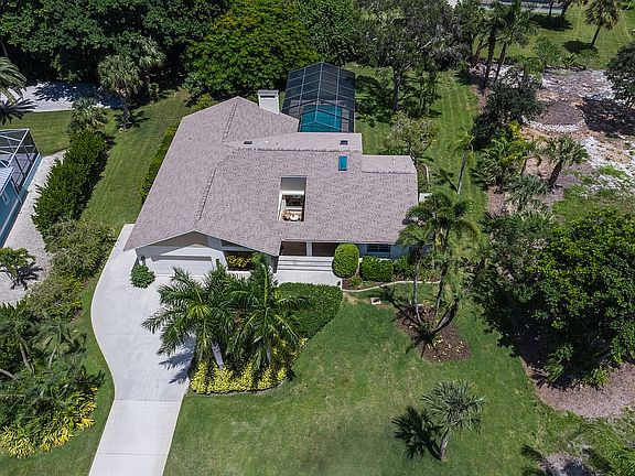 3rd image of 430 Green Dolphin Dr S