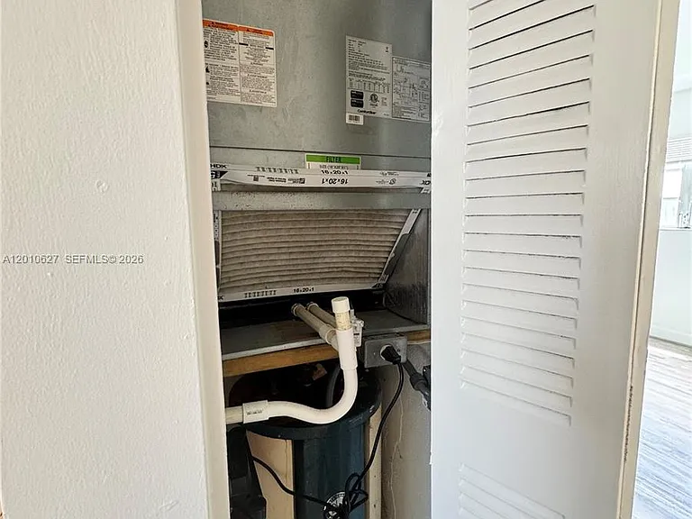 2300 Pierce St #1 — Photo 3