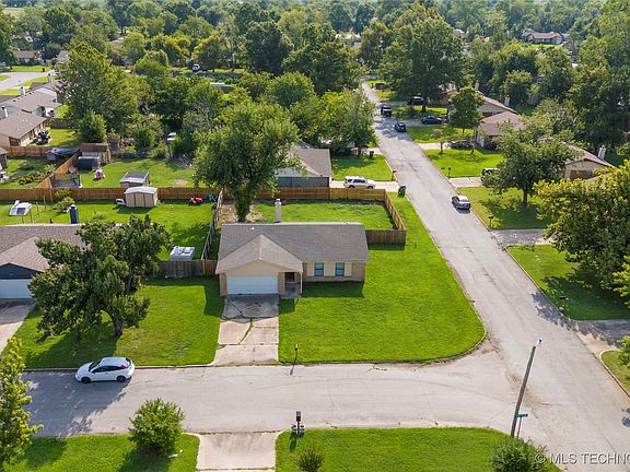 3rd image of 3131 S 211th East Ave