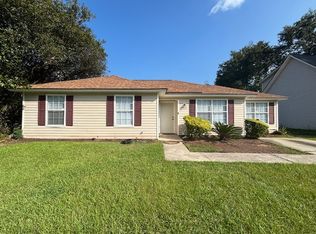 104 Laurelwood Dr, Savannah, GA 31419
