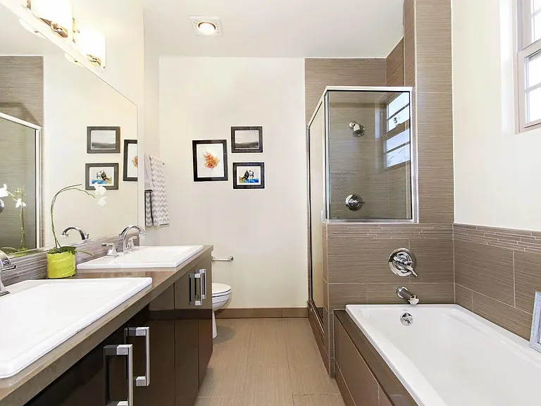 1744 Granville Ave #106 — Photo 11