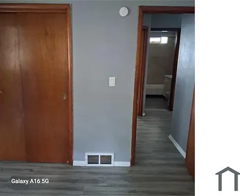 2 bed, 750 sqft, $1,250 — Photo 3