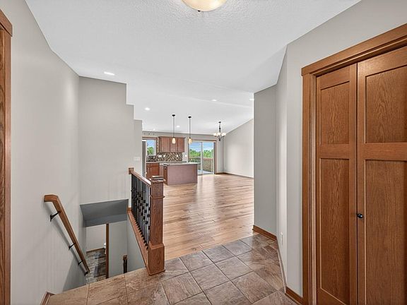 5th image of 4201 Dodge Ln NE