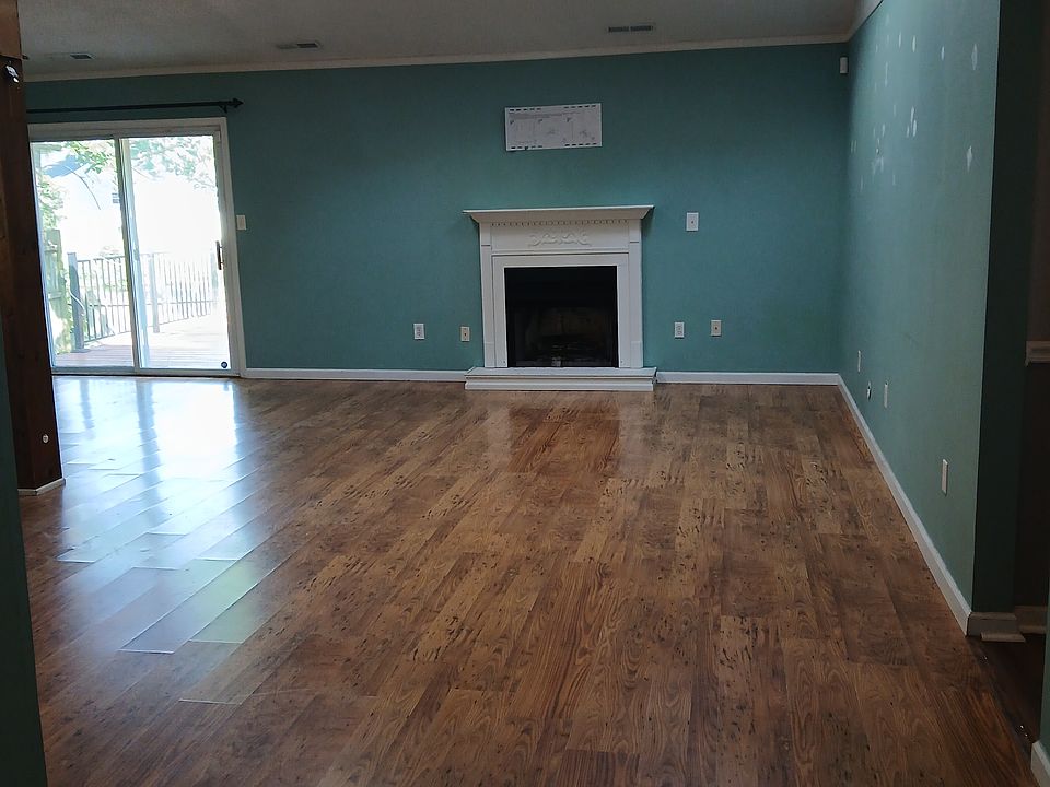 1st image of 2620 Saint Regis Ln