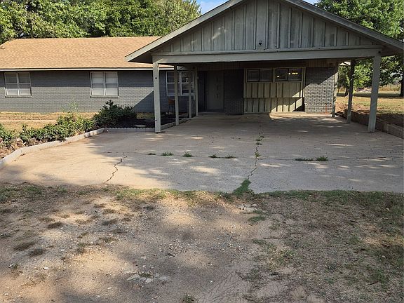 2nd image of 419739 E 1120th Rd