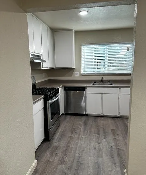 Birchwood Apartments — Photo 29