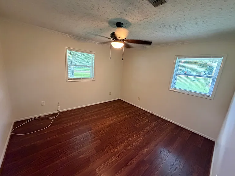 603 Peachtree St — Photo 9