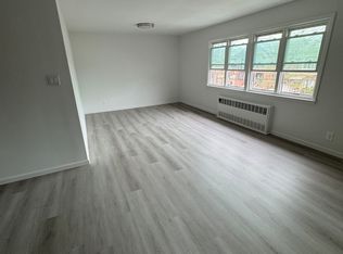 4366 159th St #204, Flushing, NY 11358