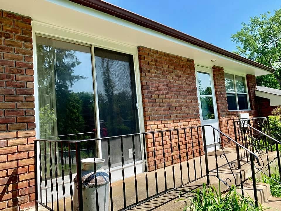 161 E Main St, Vernon Rockville, CT 06066 Zillow