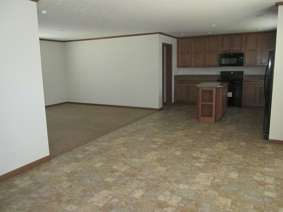 1st image of 24072 Deer Creek Dr