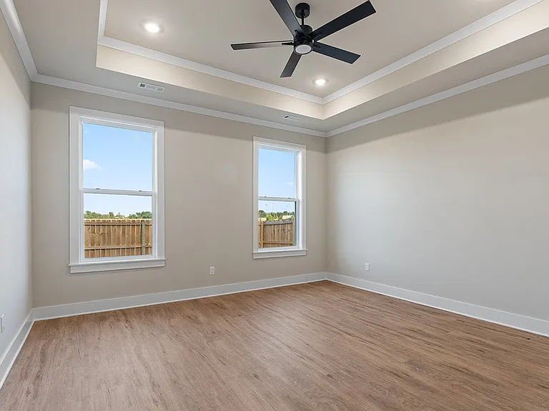 950 Moksha St — Photo 19