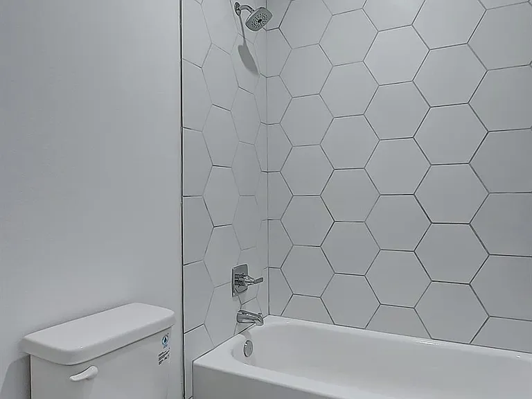 8926 Spring Knoll Forest Dr — Photo 15