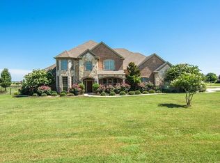 1229 Ruby Lea Ln, Fort Worth, TX 76179