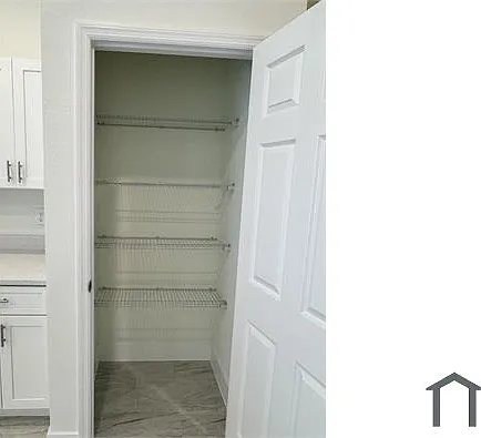 319 Anchovie Ct — Photo 10