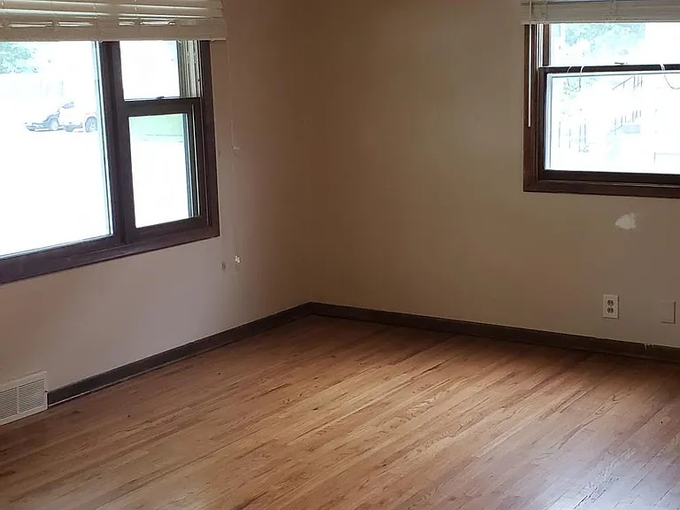 3259 Westgate Rd — Photo 5