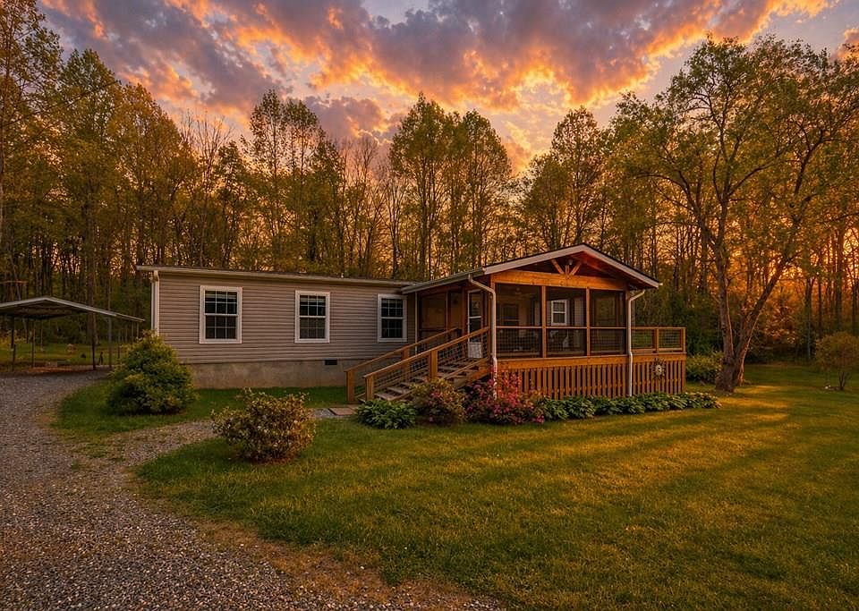 1st image of 104/102 Pleasant Valley Ln