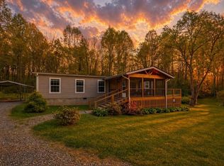 104/102 Pleasant Valley Ln, Whittier, NC 28789
