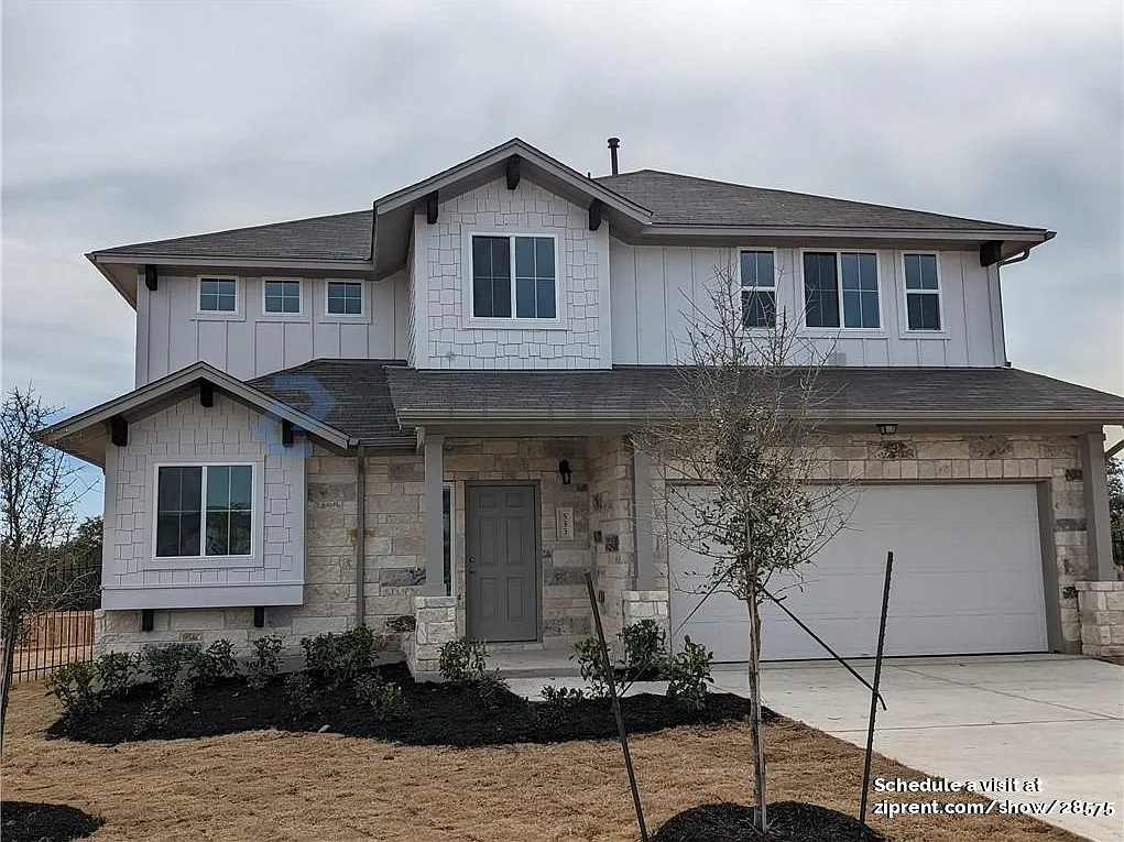 5 bed, 2809 sqft, $2,995 — Photo 1