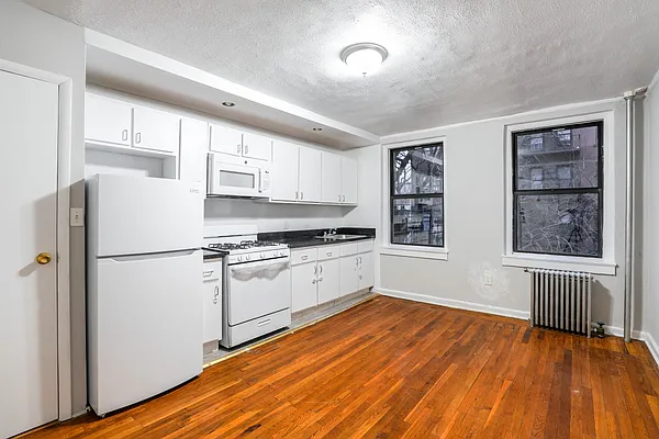 Rented by MNS | media 1