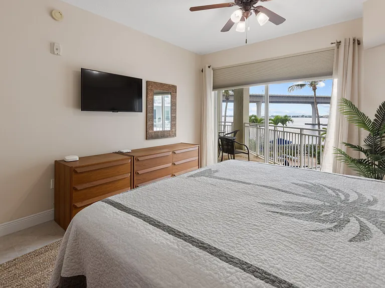 275 NW Flagler Ave #205 — Photo 14
