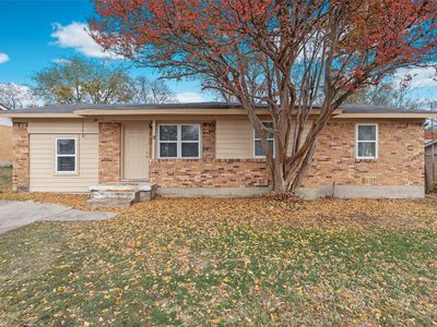 7916 Chaparral Dr, White Settlement, TX, 76108