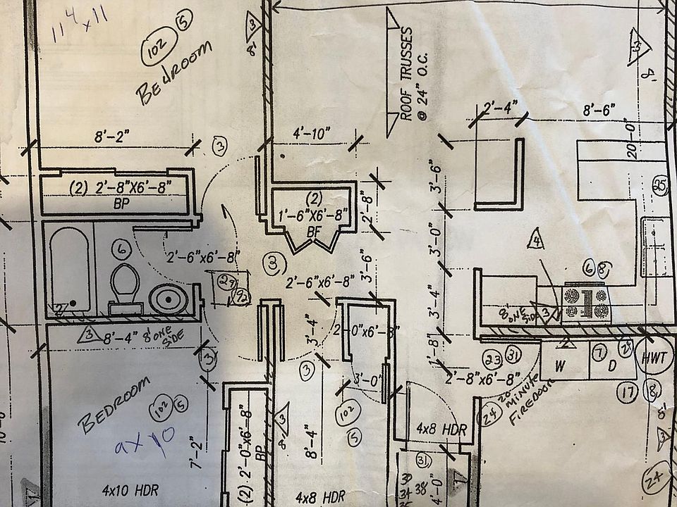 Building Photo 4