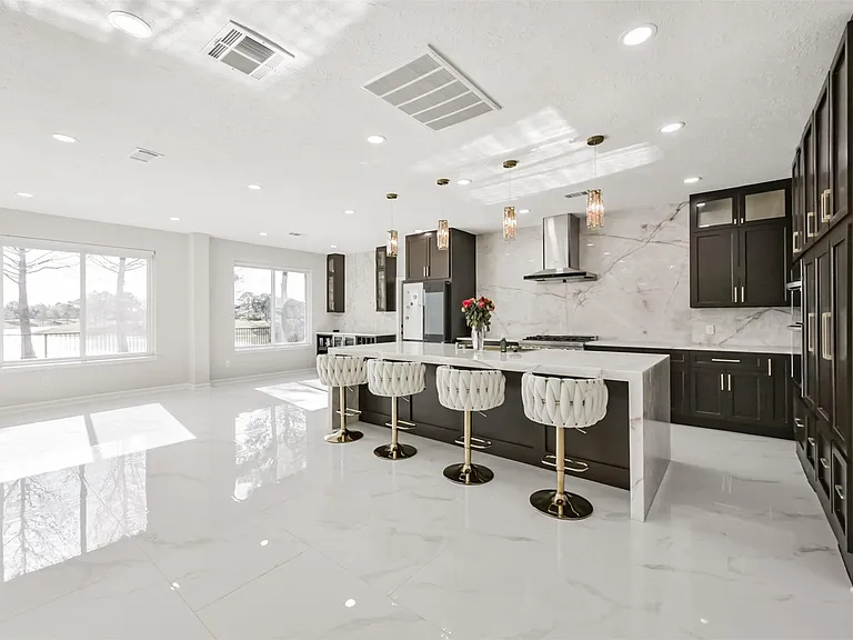 2315 Bending Spring Dr — Photo 14