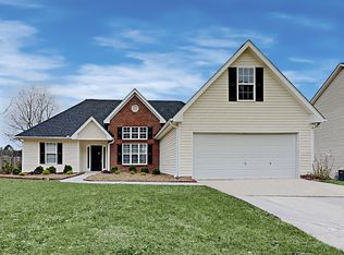 3995 Brushymill Ct, Loganville, GA 30052