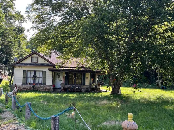 4127 Sinking Creek Hwy, Dungannon, VA 24245