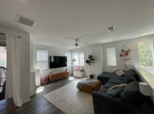 813 Savi Dr, Corona, CA 92878