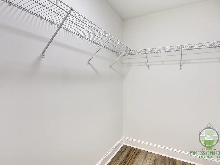 127 Lyman Lodge Rd — Photo 10