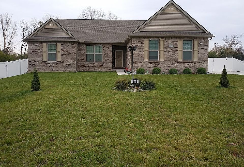 2nd image of 195 McKinley Dr