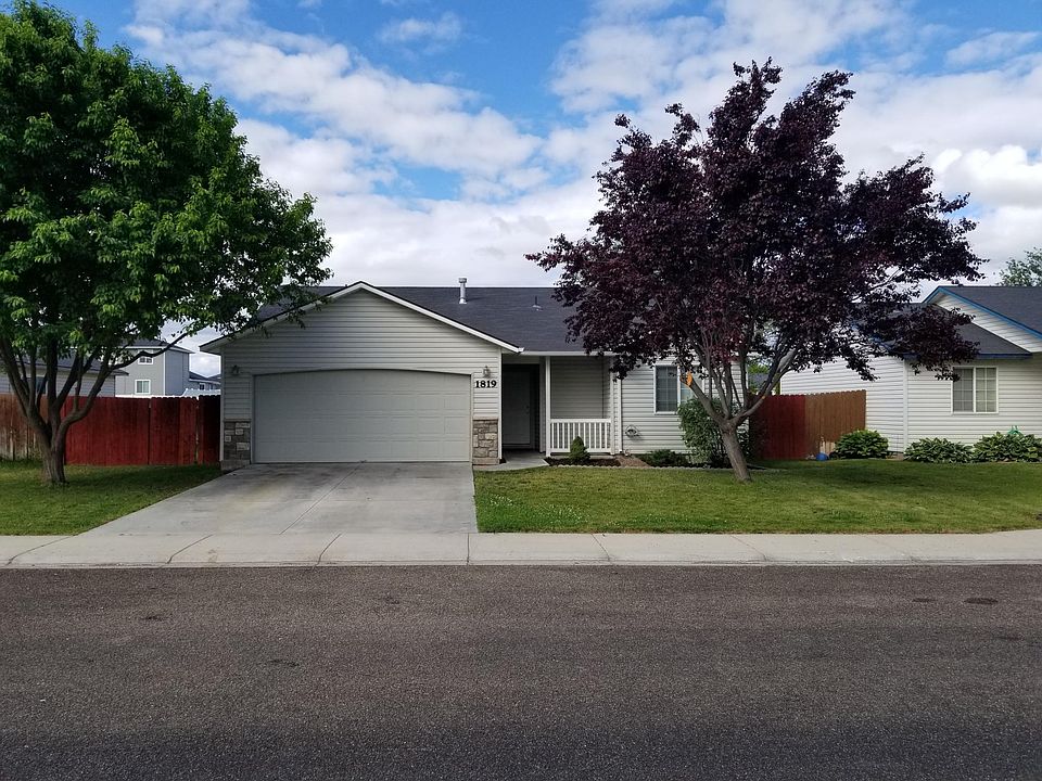 1st image of 1819 W Havenwood Ave