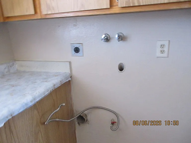 437 Oasis Dr — Photo 11