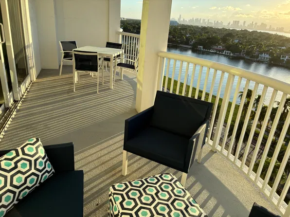 5401 Collins Ave, Miami Beach, FL