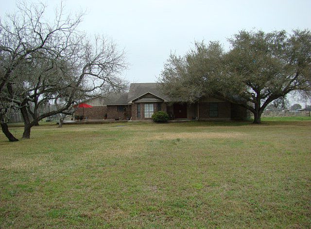 1st image of 206 Wearden Dr
