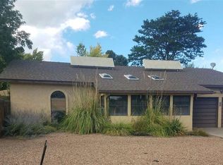 506 Ridgecrest Ave, White Rock, NM 87544