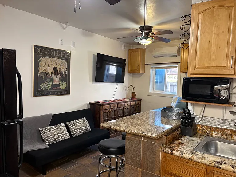 1429 Hornblend St #C — Photo 8