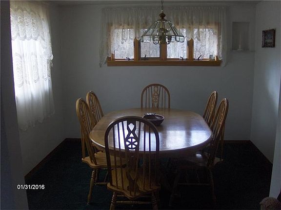 Dining room with lots of light