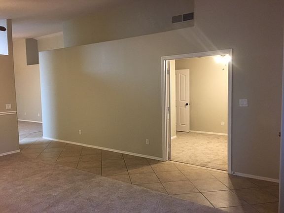 5th image of 4908 E Sandwick Dr