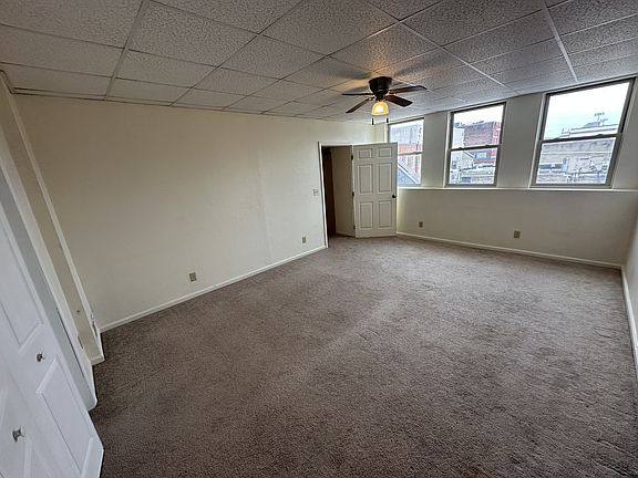 3rd image of 547-549 Lincoln Ave #17869415