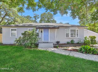 88 W 4th St, Atlantic Beach, FL 32233