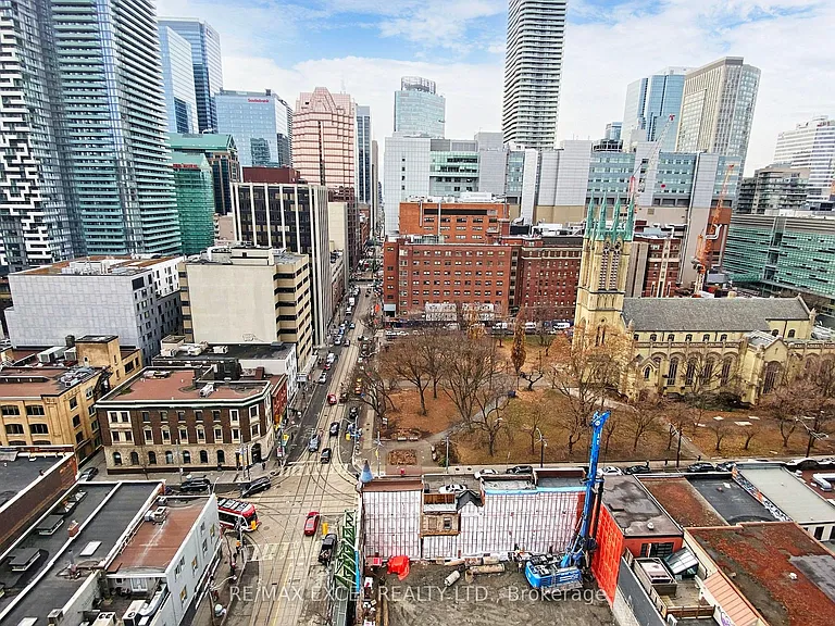 88 Queen St E #1710 — Photo 47