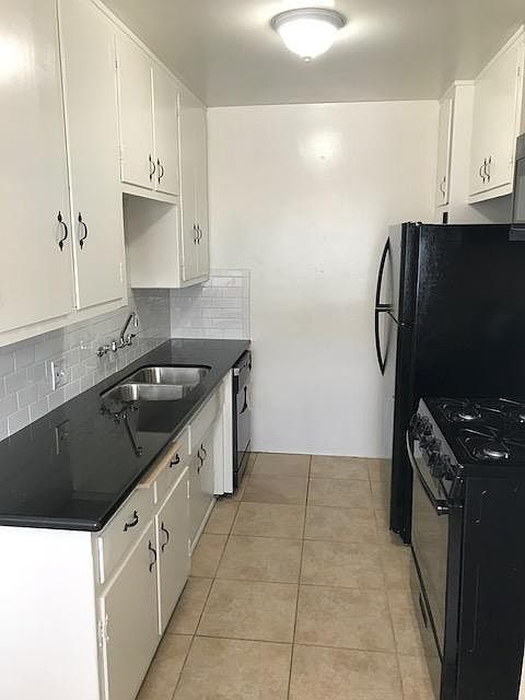 1st image of 12626 Caswell Ave APT 5